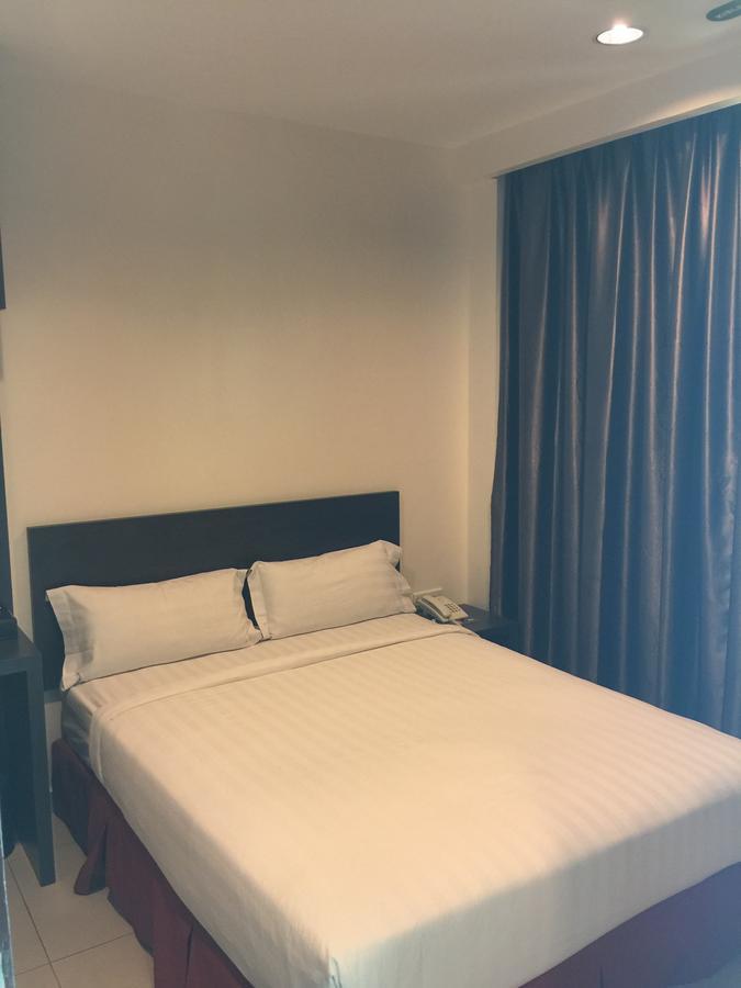 לבואן Premierz Hotel מראה חיצוני תמונה