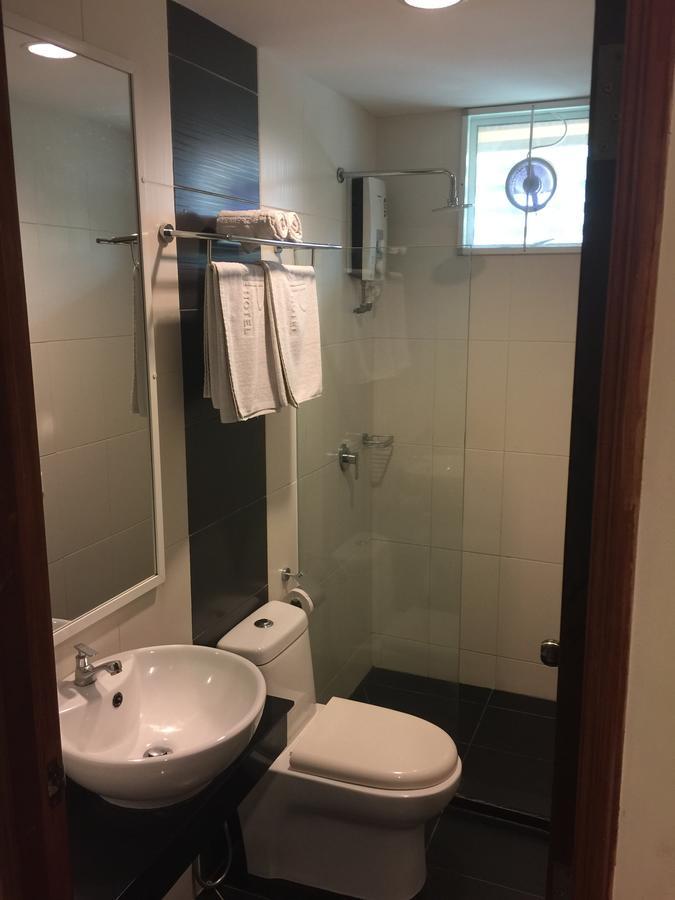 לבואן Premierz Hotel מראה חיצוני תמונה