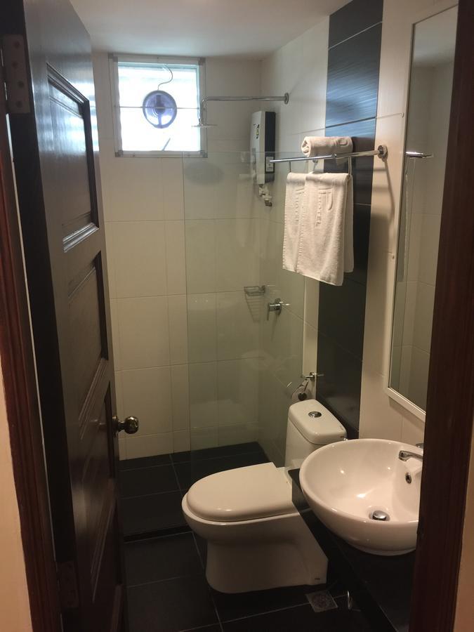 לבואן Premierz Hotel מראה חיצוני תמונה
